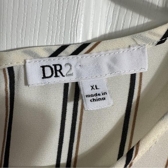 DR2 semi-sheer short sleeved tunic, size XL, polyester, stripe, office - Picture 8 of 11